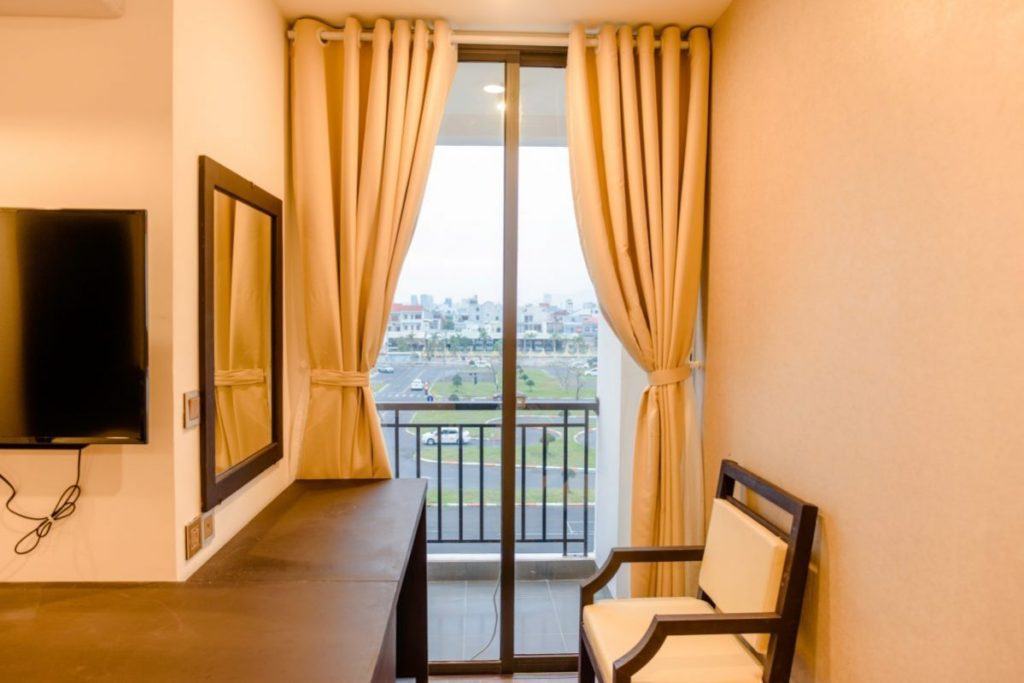 Khách sạn nội thất cao cấp Đà Nẵng 3 Mot goc lam viec tai khach san Hanami