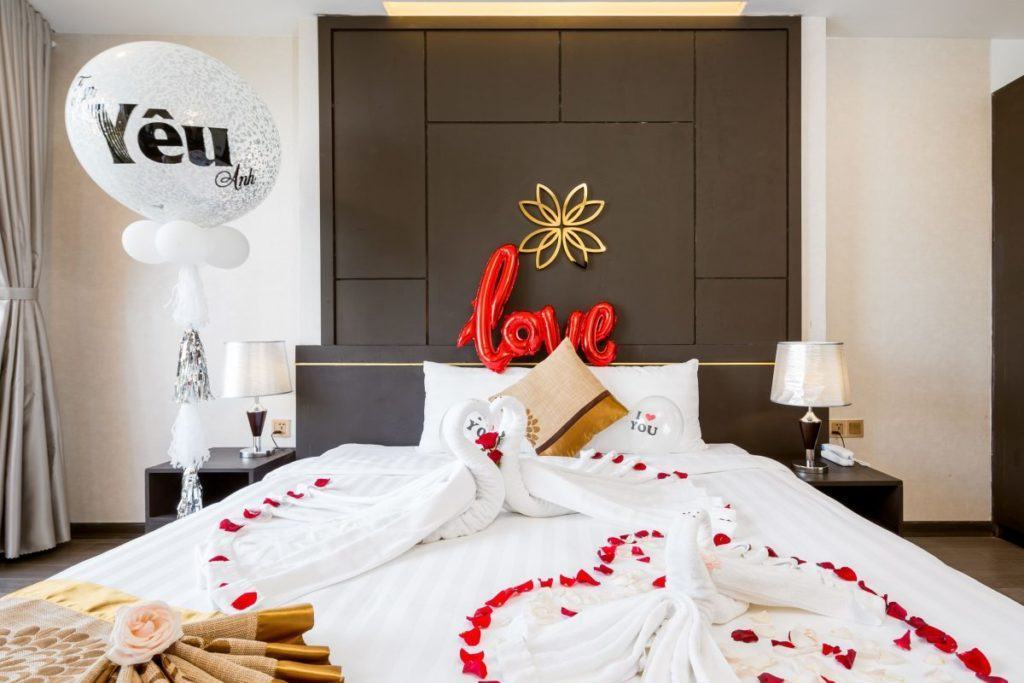 Cách đặt khách sạn Đà Nẵng như ý cho chuyến du lịch trọn vẹn nhất 4 phòng khách sạn ven biển Đà Nẵng