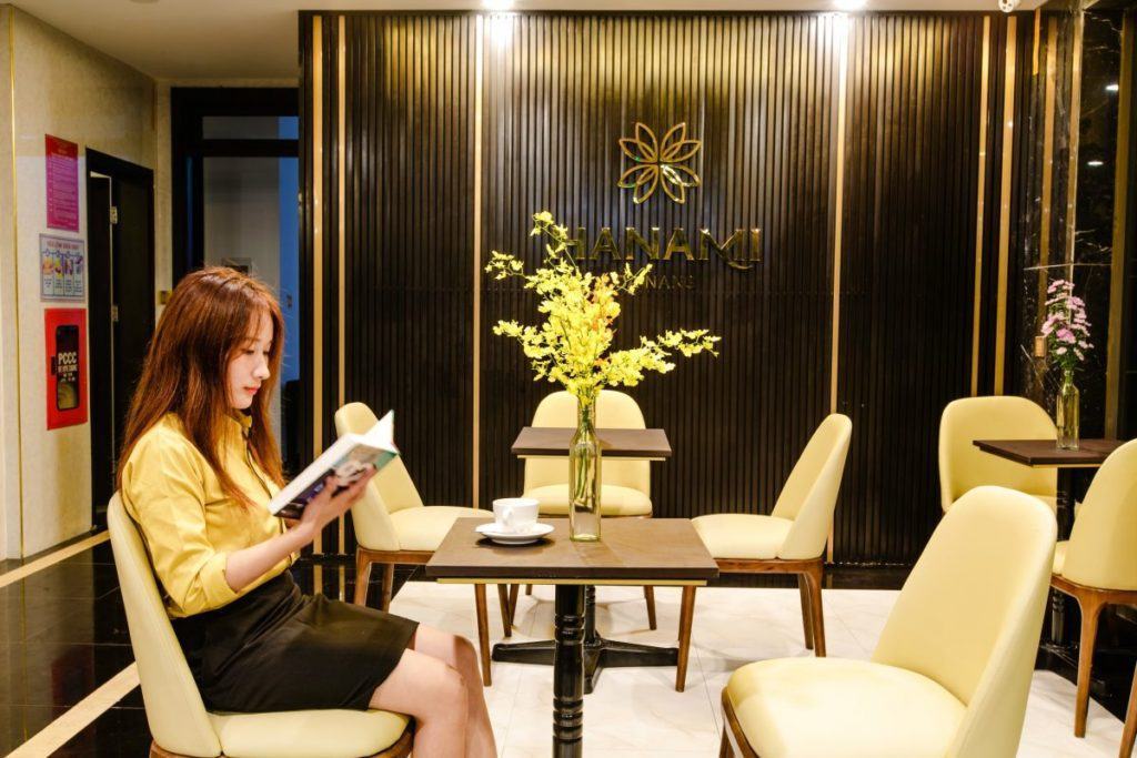 Khách sạn nội thất cao cấp Đà Nẵng 2 Vua du lich vua lam viec tai khach san