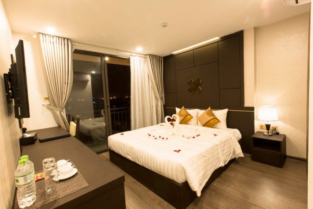 Hanami - Japanese-style hotel in Da Nang 2 phong can ho ban cong 1