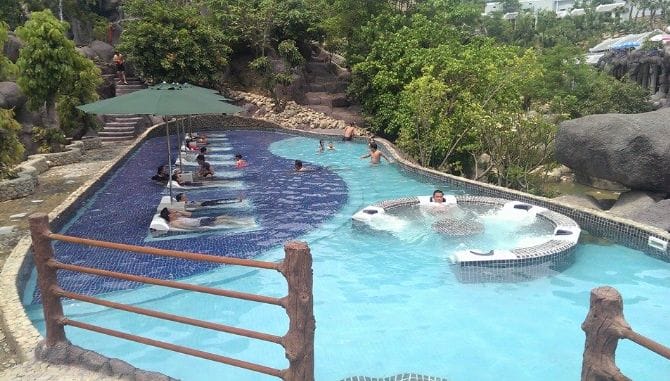 Giá vé Đà Nẵng suối khoáng nóng Núi Thần Tài, Đà Nẵng