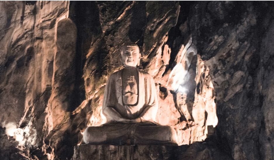 tượng phật ở núi Ngũ Hành Sơn Đà Nẵng