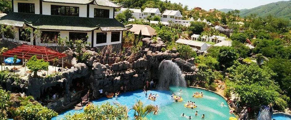 Suối khoáng nóng Thần Tài