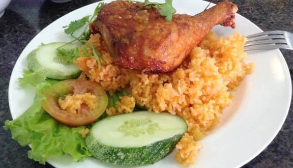 TOP 10 HOIAN CHICKEN RICE EATERIES IN DA NANG 10 a h%E1%BA%A3i