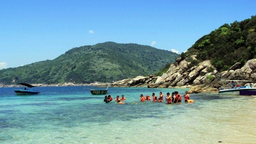 b%C3%A3i t%E1%BA%AFm c%E1%BA%A3ng ti%C3%AAn sa %C4%91%C3%A0 n%E1%BA%B5ng