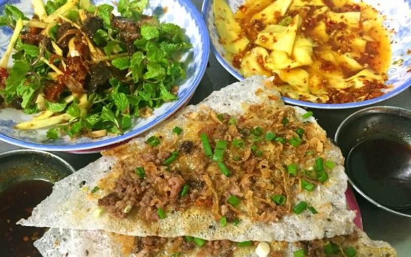 khu ăn vặt chân cầu trần thị lý đà nẵng