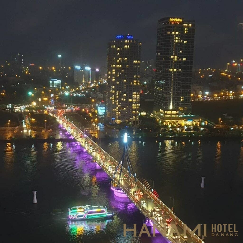 When will the Han River Bridge swing? Where’s the best spot to see the Han River Bridge? 2 C%E1%BA%A7u quay s%C3%B4ng H%C3%A0n l%C3%AAn %C4%91%C3%A8n %C4%91%E1%BA%B9p lung linh %C4%91%E1%BA%A5t tr%E1%BB%9Di