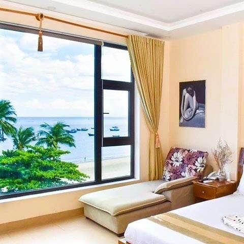Khách sạn ven biển Đà Nẵng giá rẻ Sea View DN