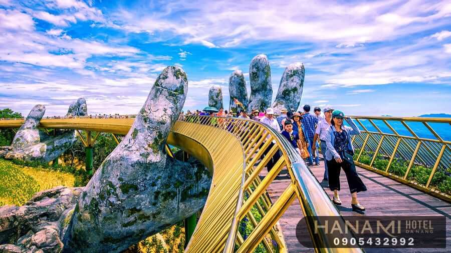 Khám phá cây cầu độc đáo ở Đà Nẵng