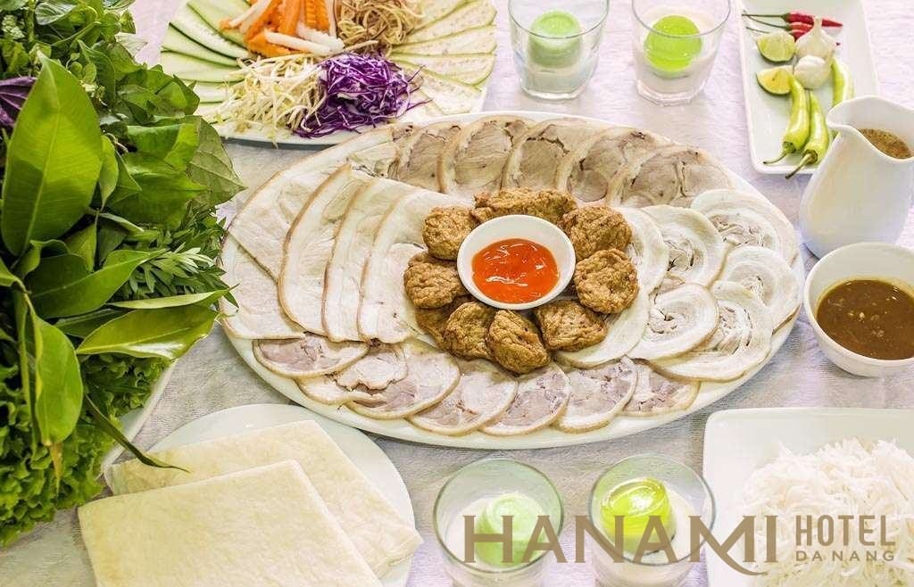 Top 9 Pork Girdle-cake Roll Restaurants in Da Nang 5 đặc sản hoàng tín - Bánh tráng thịt heo Đà Nẵng