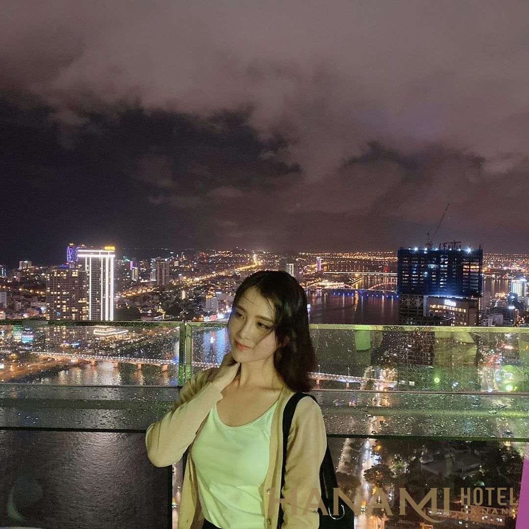 Top 10 quán cafe Đà Nẵng trên cao, view đẹp 7 Sky36 bar - khách sạn Novotel Danang Premier Han River
