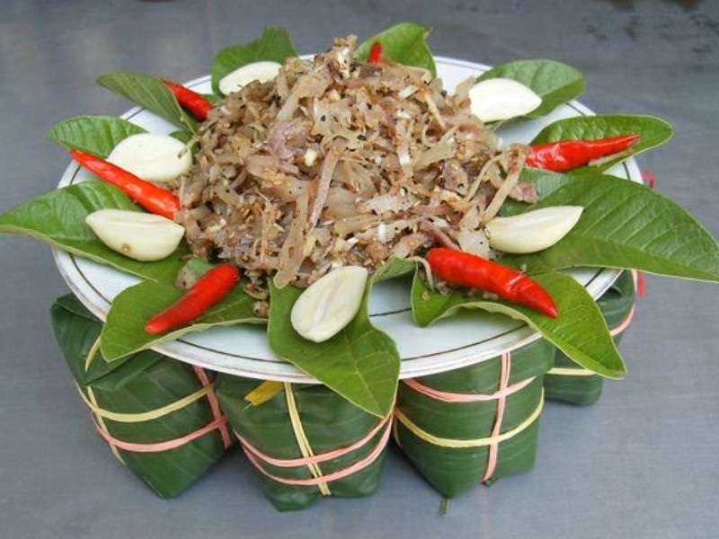 Tré bà Đệ - đặc sản đà nẵng làm quà