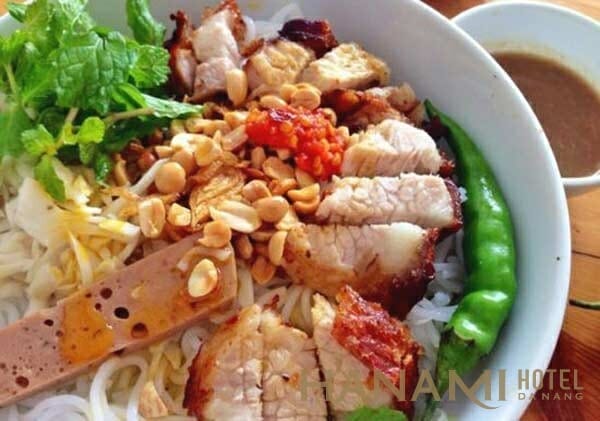 Bún mắm Đà Nẵng