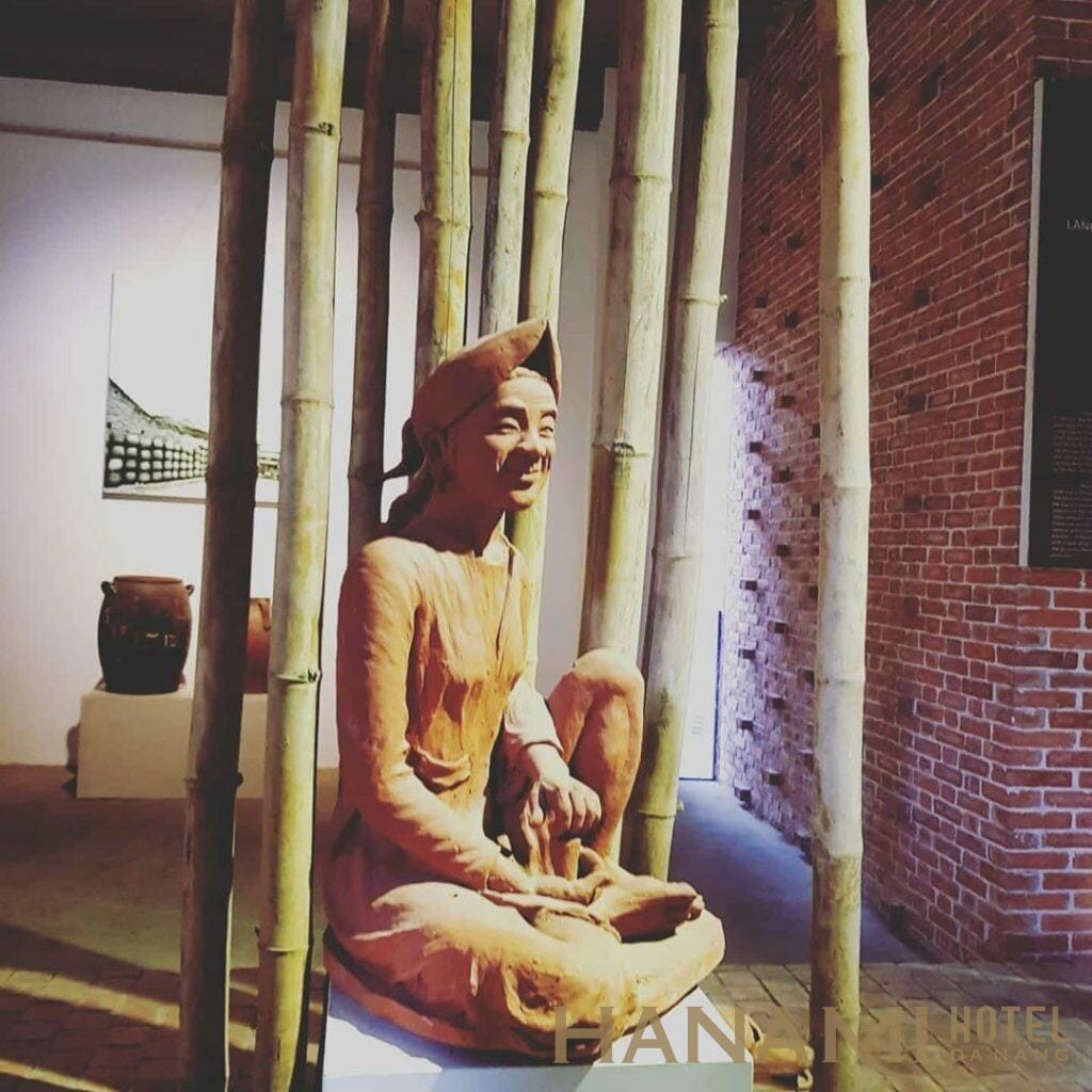 The beauty of the 500-year-old Thanh Ha pottery village in the heart of Hoi An 3 hình ảnh người mẹ bằng gốm