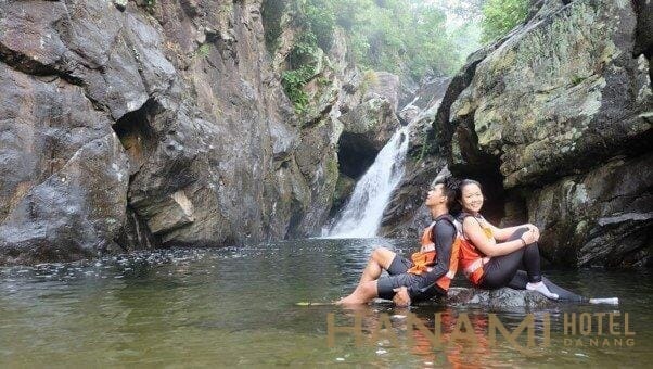 Tổng hợp 50 địa điểm du lịch Đà Nẵng năm 2023 17 Tới Khe Răm Đà Nẵng, bạn thoải mái được vui chơi, tắm suối...