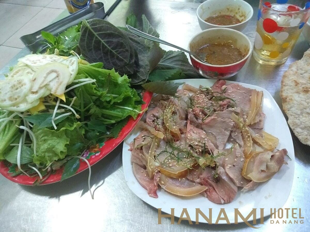 Bê thui Cầu Mống Ngọc Lan Đà Nẵng ngon ngọt hấp dẫn