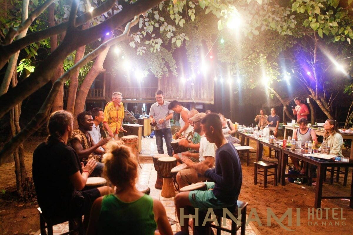 tổ chức tiệc ăn uống buổi đêm tại Hải Vân Park - suối Lương Đà Nẵng