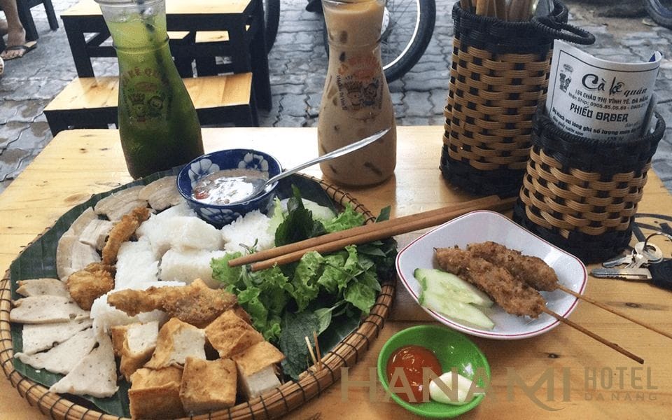 Cà kê quán - Châu Thị Vĩnh Tế