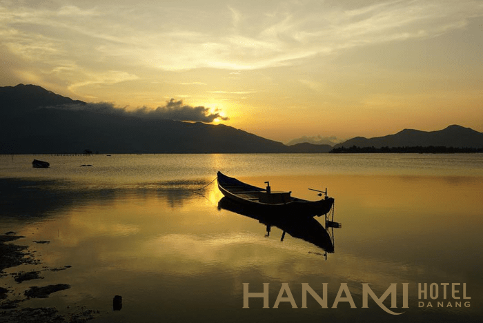 TOP 21 địa điểm du lịch Huế mê hoặc lòng người 13 Đầm Lập An