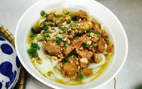 Top 10 địa điểm ăn khuya xuyên đêm Đà Nẵng 15 Phố ăn Phan Tứ