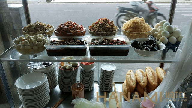 Quầy cháo me liên Đà Nẵng