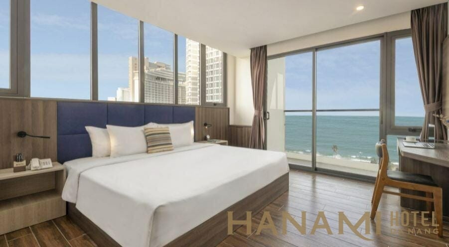 khách sạn view biển Nha Trang