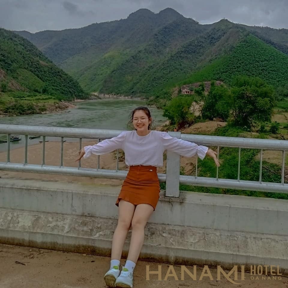 HÒN KẼM ĐÁ DỪNG - NINH BÌNH THU NHỎ CỦA QUẢNG NAM 1 Giới thiệu về Hòn Kẽm Đá Dừng - Quảng Nam