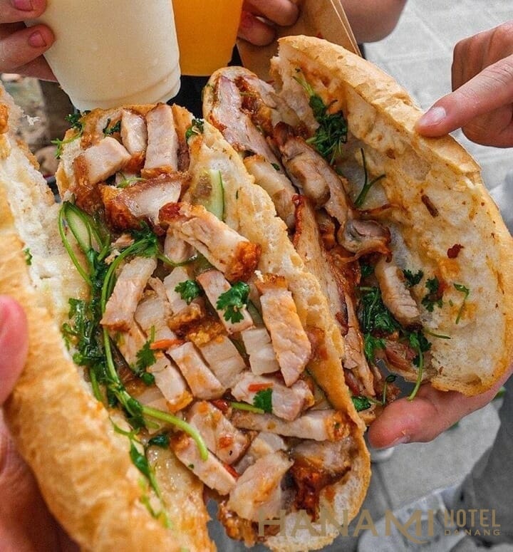 bánh mì heo quay 389 Trưng Nữ Vương