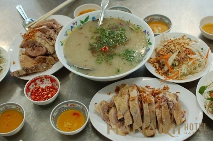 Cháo vịt Đà Nẵng - Tổng hợp 10 quán ngon và nổi tiếng nhất 2 Cháo Vịt Bà Thôi - 8 Nguyễn Thái Học Đà Nẵng
