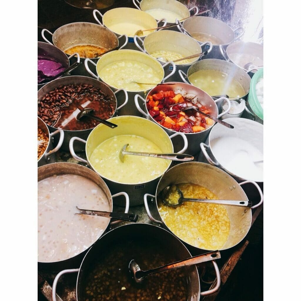 Giới thiệu về chè cung đình Huế và những quán ngon nhất Đà Nẵng 4 các nồi chè cung đình huế hấp dẫn