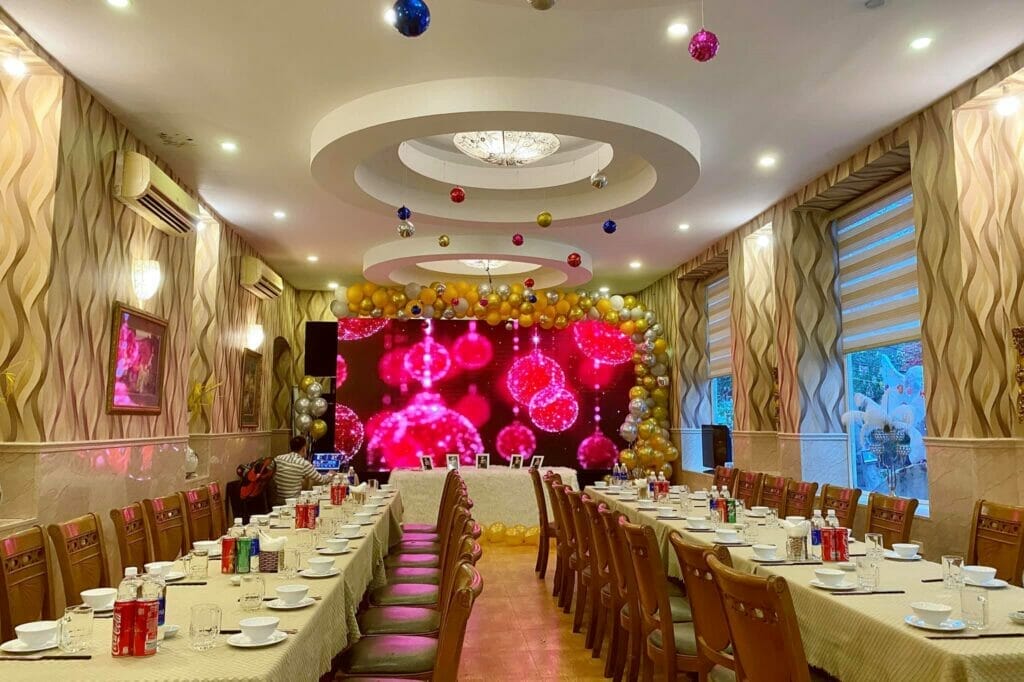 Tổ chức sinh Nhật Đà Nẵng - Top 16 địa điểm đáng tin cậy nhất 11 Nhà Hàng Hồ Xanh Đà Nẵng