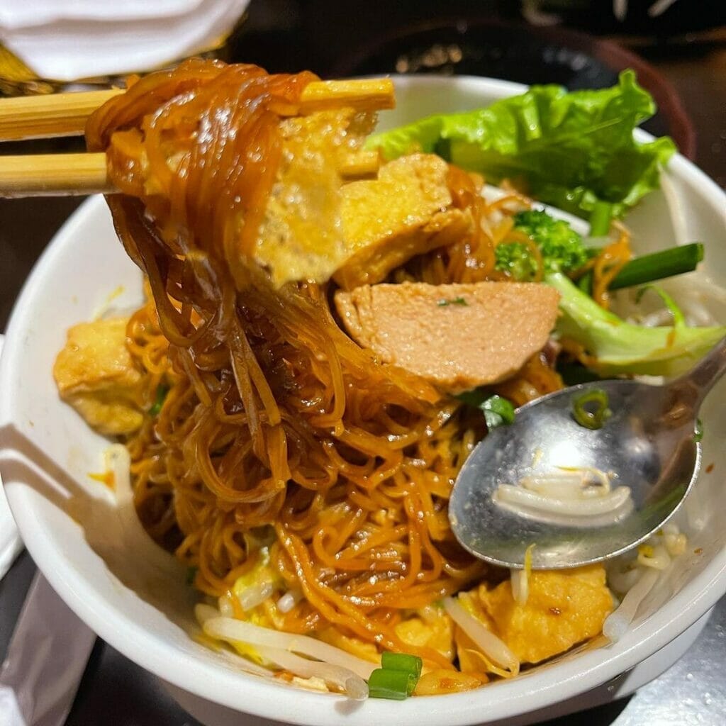 Mì quảng chay Đà Nẵng - Top 10 quán ngon nhất 4 mì quảng chay 337 Ngô Quyền Đà Nẵng