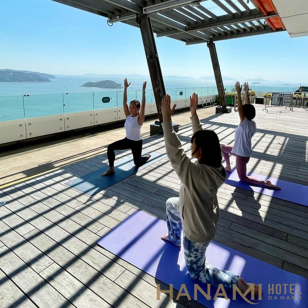 Yoga Đà Nẵng - Top 10 phòng tập chất lượng nhất 9 Hồng Lam yoga Đà Nẵng
