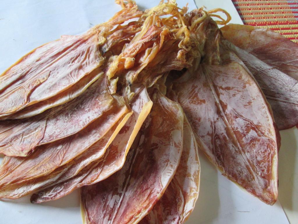 Tổng hợp những món đặc sản Hạ Long mà du khách không thể cưỡng nổi 14 ha long kho muc