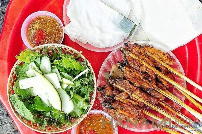 Đừng bỏ lỡ 10 địa chỉ bún thịt nướng Hội An tuyệt vời này 9 Top 10 quán bán Bánh Ướt Cuốn Thịt Nướng Hội An ngon nhất - Chả lụa hai lúa