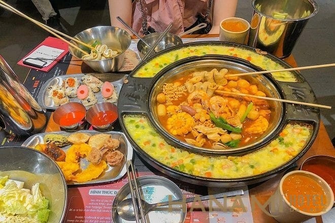 Review Dookki Đà Nẵng Việt Nam - Lẩu & Buffet Tokpokki - Bạch Đằng 3 Dookki Đà Nẵng có mấy chi nhánh? Review chi tiết về giá cả, chất lượng