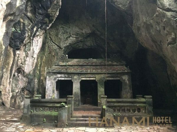 Động Tàng Chơn mang nét đẹp cổ xưa Động Tàng Chơn mang nét đẹp cổ xưa
