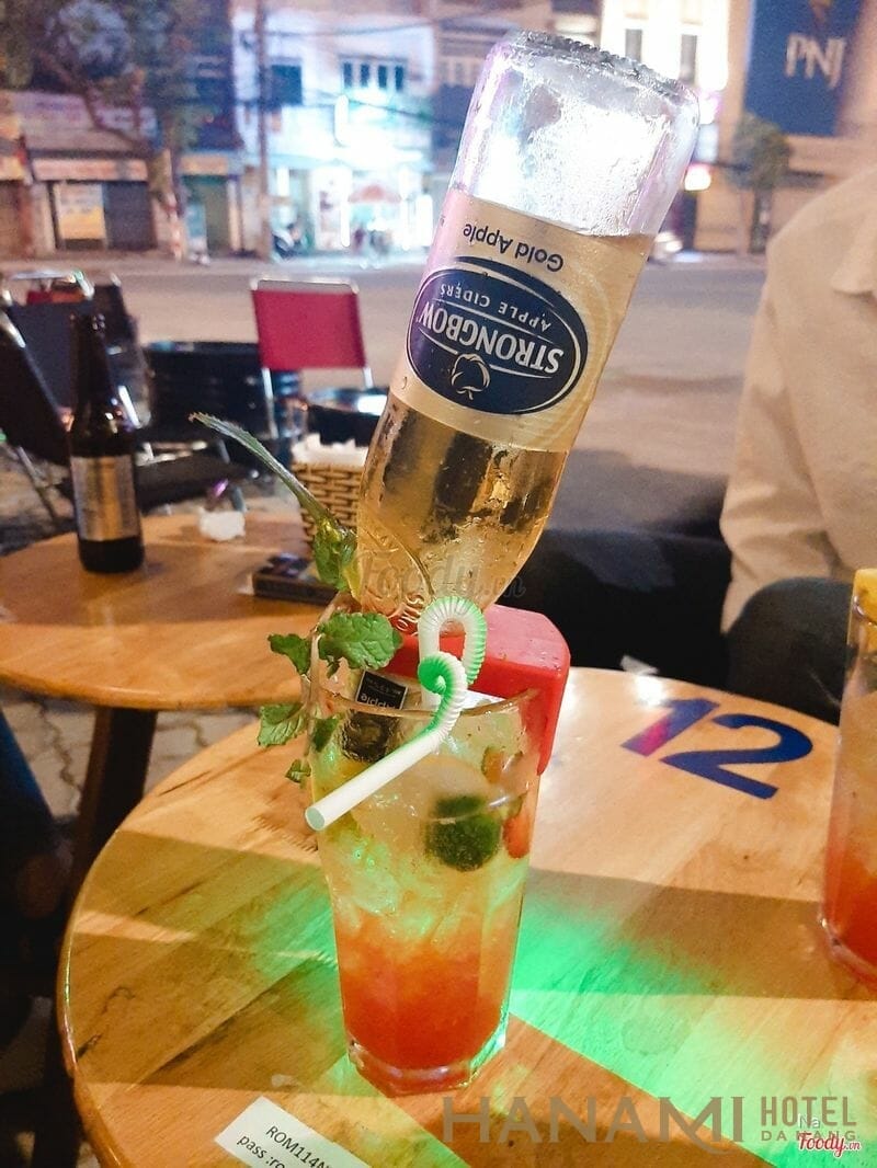 TOP 5 quán bia Úp Ngược Đà Nẵng cực Chill mà bạn nên thử 2 Rơm - Foods & Drinks ở Quận Ngũ Hành Sơn, Đà Nẵng | Foody.vn