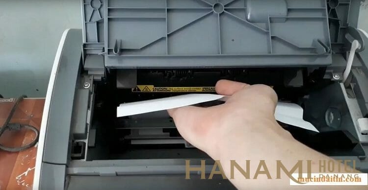 Cách sửa lỗi máy in bị kẹt giấy liên tục không in được