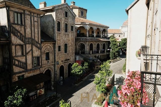 Khách sạn Mecure Ba Na Hills French Village Khách sạn Mecure Ba Na Hills French Village