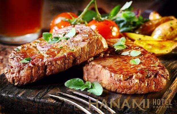 Ẩm thực Đà Nẵng - Top 31 món ăn ngon Đà Nẵng phải thử 20 Bò bít tết - Ẩm thực Đà Nẵng