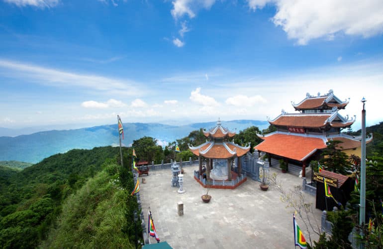 "Get Lost" in 20 Breathtaking Check-in Places in Ba Na Hills Da Nang 18 Đền Lĩnh Chúa Linh Từ