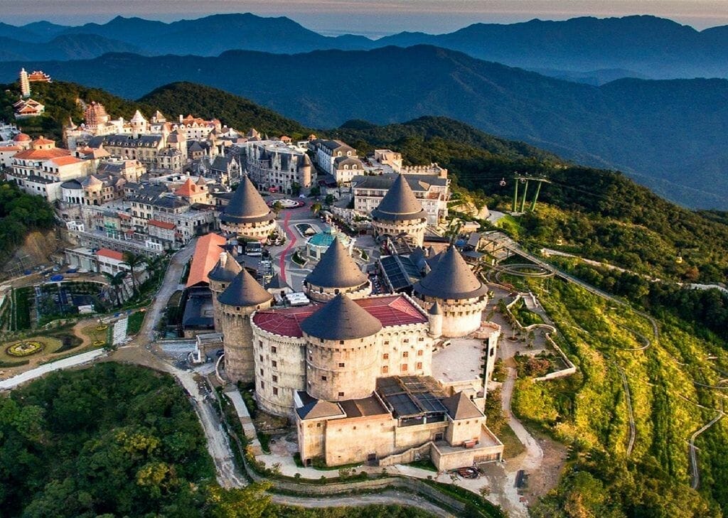 "Get Lost" in 20 Breathtaking Check-in Places in Ba Na Hills Da Nang 1 "Get Lost" in 20 Breathtaking Check-in Places in Ba Na Hills Da Nang