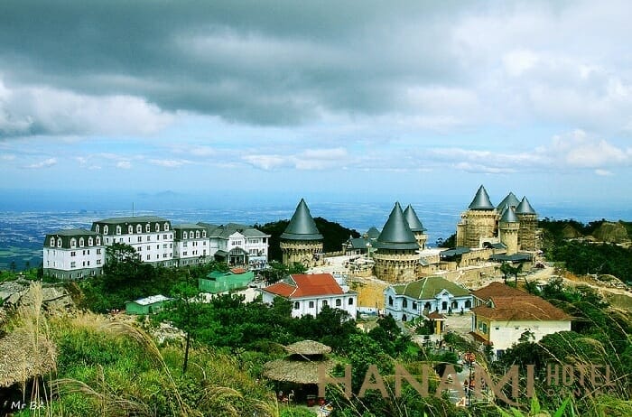 Bà Nà Hills - Đường lên tiên cảnh tuyệt đẹp