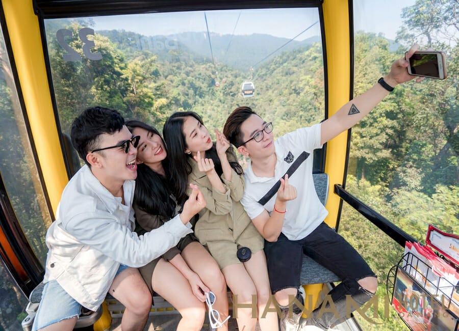 Thông tin về cáp treo Bà Nà hills chi tiết từ A - Z 3 Sống ảo trên cáp treo Bà Nà hills