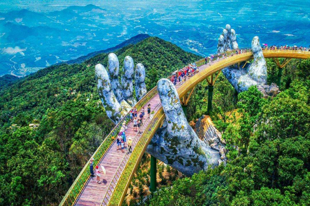 Bà Nà Hills ở đâu? Bà Nà Hills ở đâu?