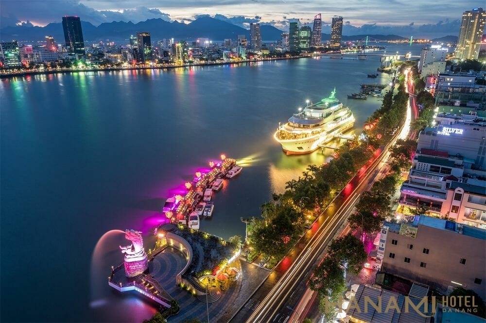 Cảnh đẹp du thuyền Đà Nẵng