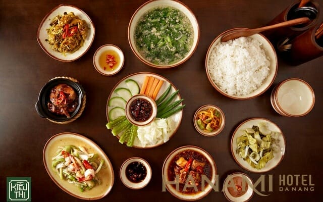 Cơm gà Kiều Thị