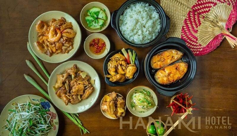 Cơm gà Kiều Thị