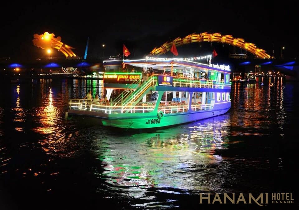 du thuyền Đà Nẵng